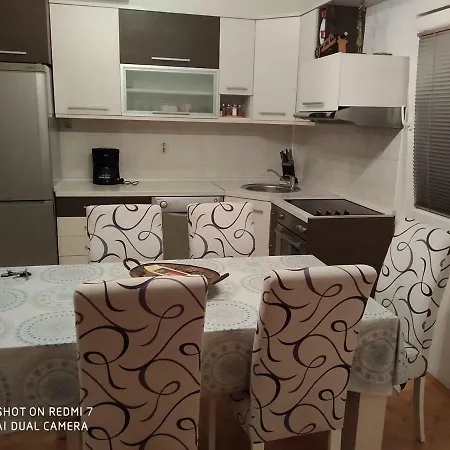 Apartment Kalan *